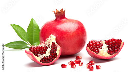Obraz na płótnie Fresh red pomegranate on white background picture
w salonie