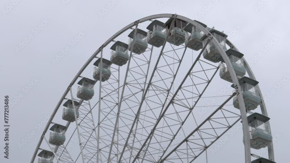 Ferris wheel in the port of Genoa, Italy. Ferris wheel in the port of Genoa, Italy.