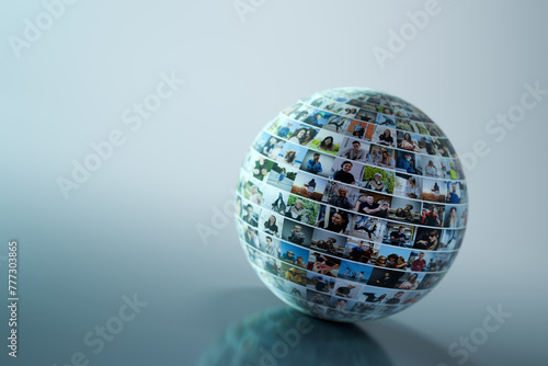 Social media ball with people pictures, online network concept © Photocreo Bednarek