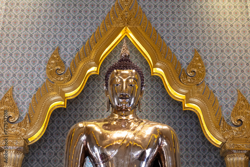 Closeup of solid gold Buddha statue, Wat Traimit (Temple of the Golden Buddha). It is 3 meters (nearly 10 feet) tall, and weighs 5.5 tons. 
 photo