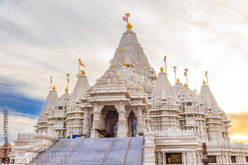 Scenic view of Akshardham Mahamandir temple at BAPS Swaminarayan Akshardham photo