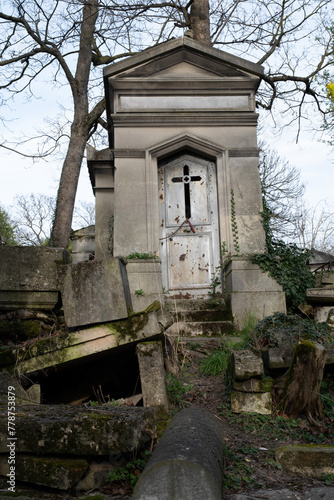 Monuments I've come across in the French cemeteries of Montparnasse and Pierre Lachaise (Paris).  Shot during days with diffuse lighting. (ID: 778753879)