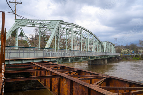 Fototapeta Naklejka Na Ścianę i Meble -  Pencoyd Bridge crossing the Schuylkill River in Philadelphia