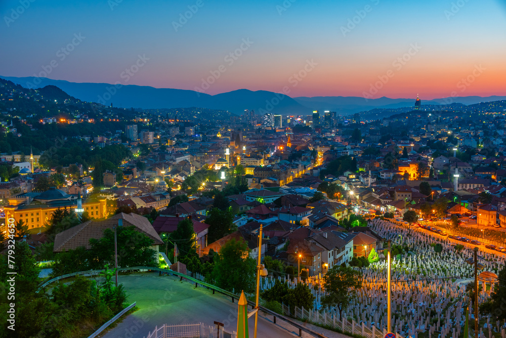 Fototapeta premium Sunset view of Sarajevo from the Yellow fortress, Bosnia and Herzegovina