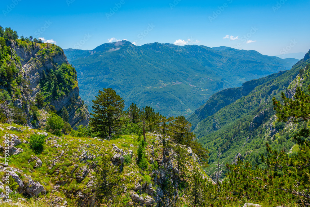 Fototapeta premium Grlo Sokolovo viewpoint over border between Montenegro and Albania