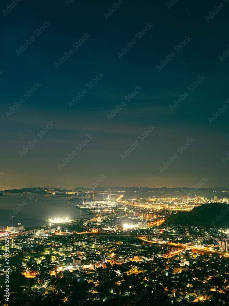 街の夜景　香川県の瀬戸大橋　青ノ山山頂展望台