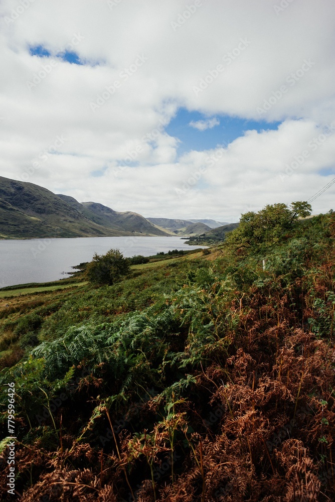 Obraz premium Mountains in Connemara National Park, Ireland in the region of Galway