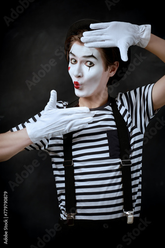 emotions of a mime