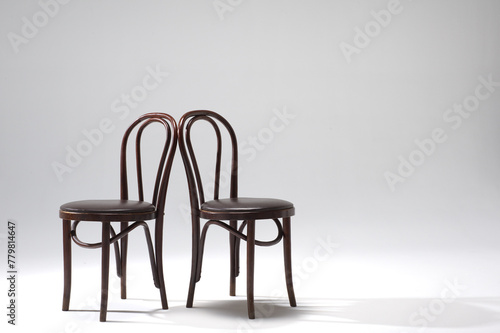 二脚の椅子 photo