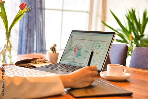 Schreibtisch und Arbeitsplatz