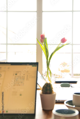 Schreibtisch und Arbeitsplatz