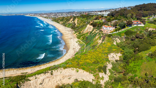 Fototapeta Naklejka Na Ścianę i Meble -  Aerial view of Torrance Beach, from Palos Verdes