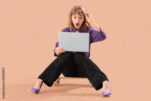 Funny shocked young busines...