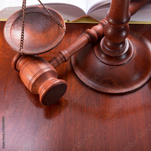 It is necessary to hire a lawyer for civil and criminal cases