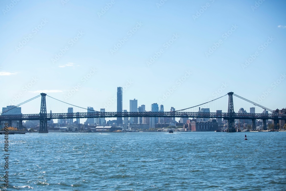 Fototapeta premium Beautiful shot the Brooklyn bridge, New York city