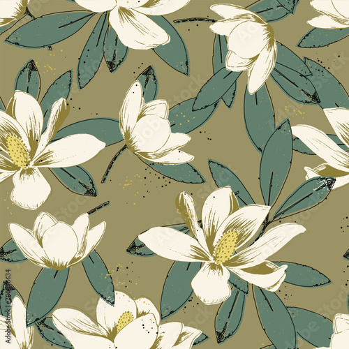 Seamless floral pattern with white magnolia flowers © asife