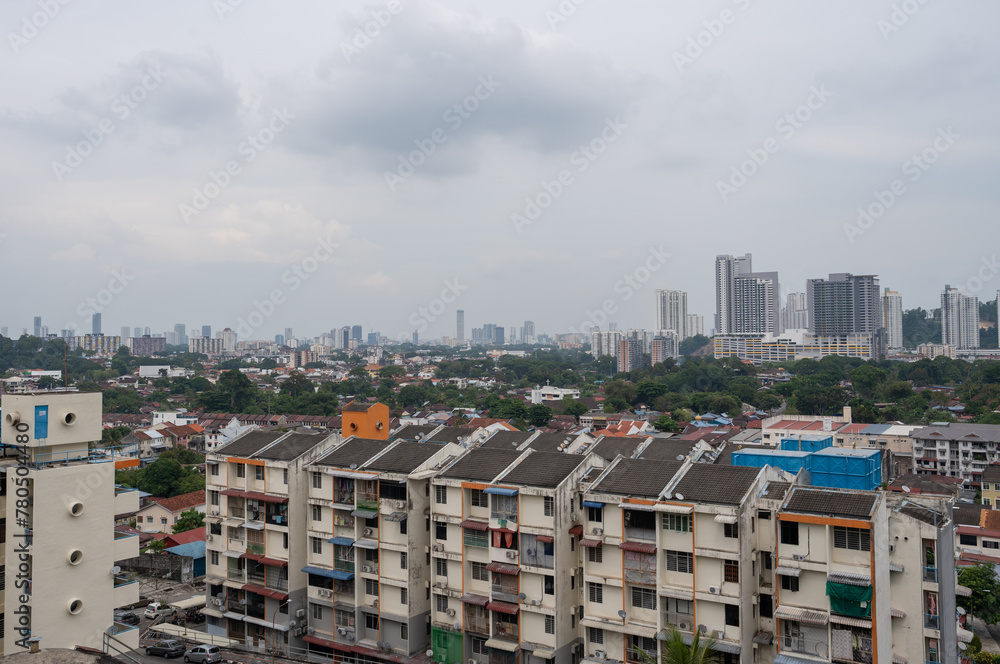 Naklejka premium View from the Chinese Buddhist Temple Kek Lok Si to the City of George Town on Penang in Malaysia 