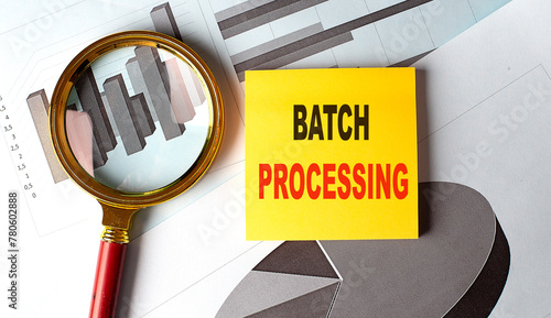 Quadro em tela BATCH PROCESSION text on sticky on chart background