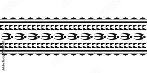 Maori Polynesian tattoo bracelet. Tribal sleeve seamless pattern vector. © Irina