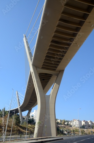 Puente de Abdoun en Ammán, Jordania photo