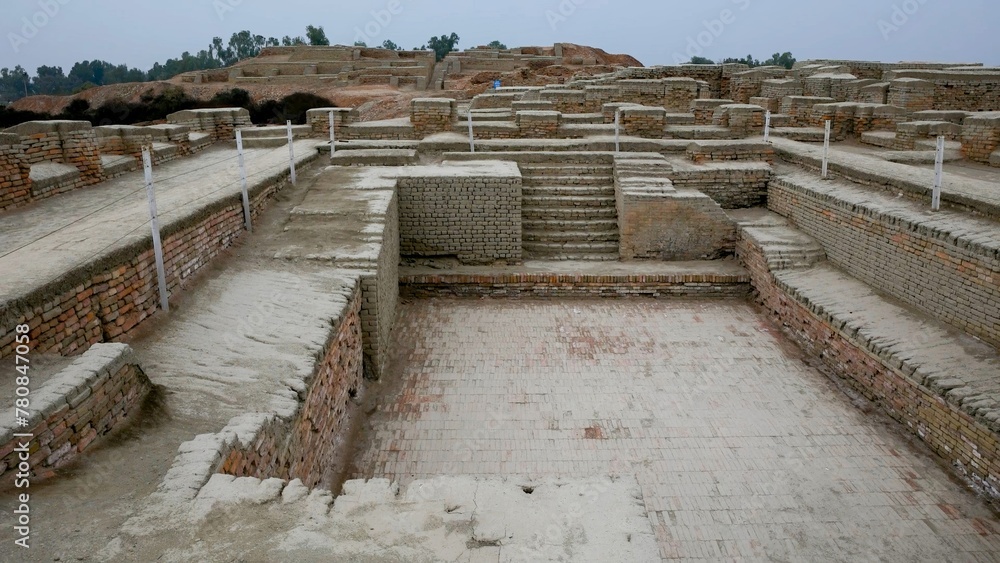 Ancient Harappan Civilization Ruins At Mohenjo daro Great Bath Stock ancient-harappan-civilization-ruins-at-mohenjo-daro-great-bath-stock