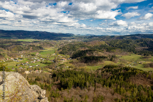 Widok z gór sokolik duży - Dolnyślask - Rudawy Janowickie. Krajobraz widziany z góry 