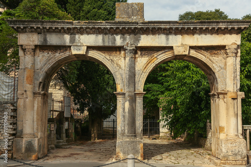 Dvojna vrata. Twin gates. Pula, Croatia. The end of 2nd century AD. Roman style.