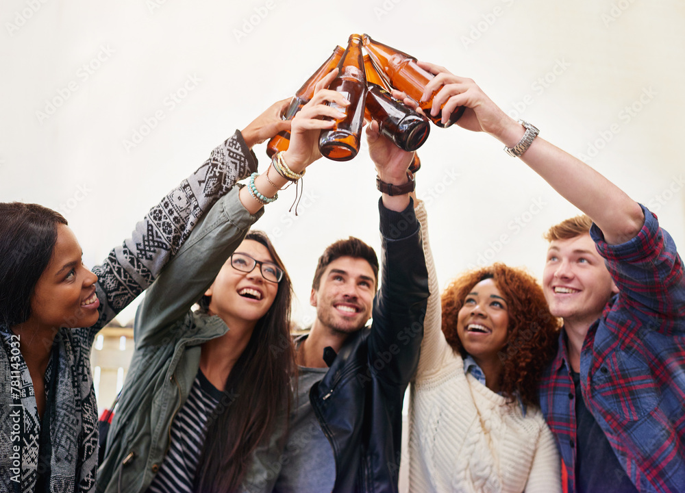 Obraz premium Friends, beer and toast to celebrate outdoor, bonding with fun and people drink together at party, social event or gathering. Happy, cheers for success or achievement, support and trust with alcohol