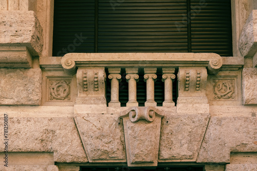 Balcone in stile liberty photo