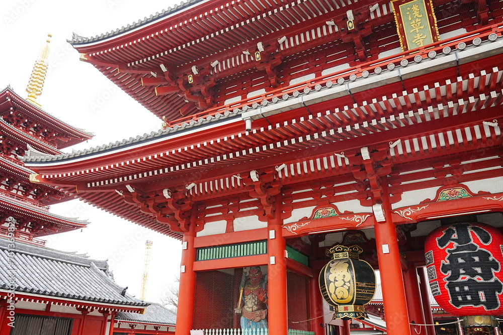 Sensoji or Asakusa Kannon Temple in Asakusa, Tokyo, Japan - 日本 東京 浅草 浅草寺 宝蔵門 Sensoji or Asakusa Kannon Temple in Asakusa, Tokyo, Japan - 日本 東京 浅草 浅草寺 宝蔵門