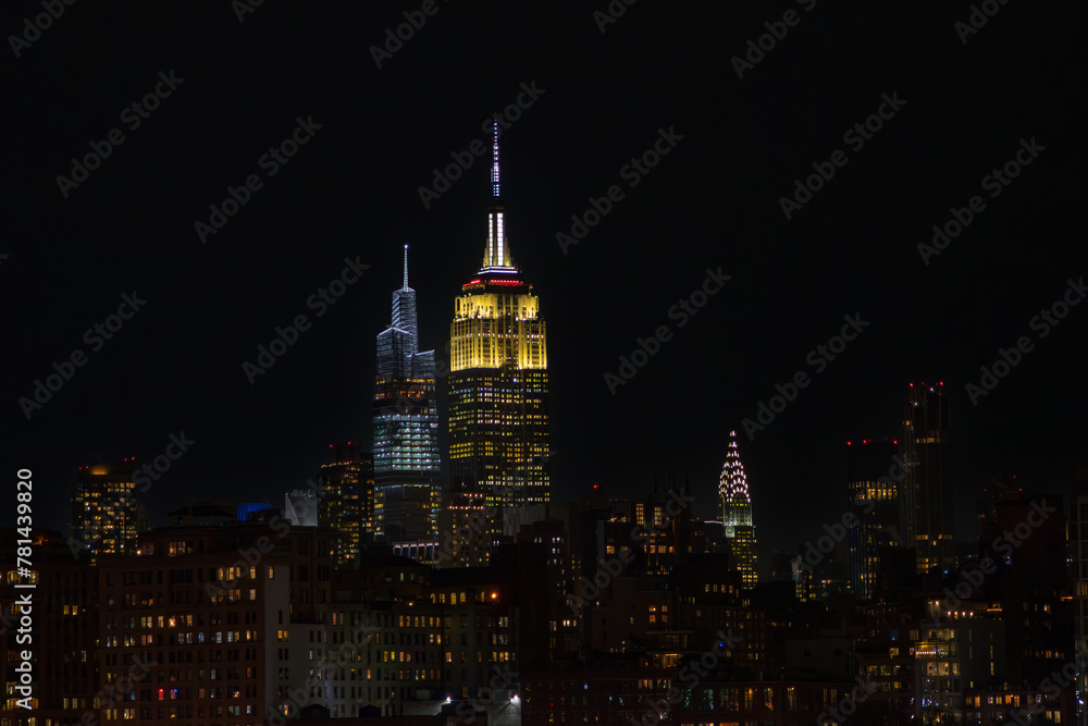 Buindings and skyscrapers at night in New York City (USA) Buindings and skyscrapers at night in New York City (USA)