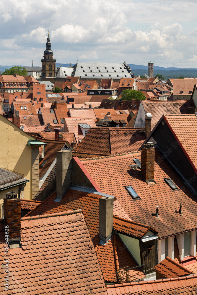 Blick vom Rosengarten über die Dächer der Stadt Bamberg in Bayern Blick vom Rosengarten über die Dächer der Stadt Bamberg in Bayern