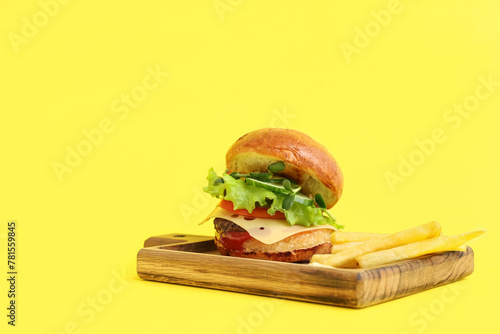Classic beef burger with me...