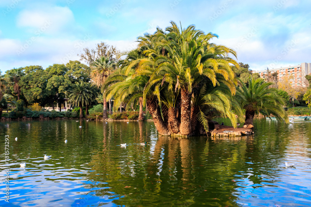 Lake in Ciutadella park in Barcelona, Spain