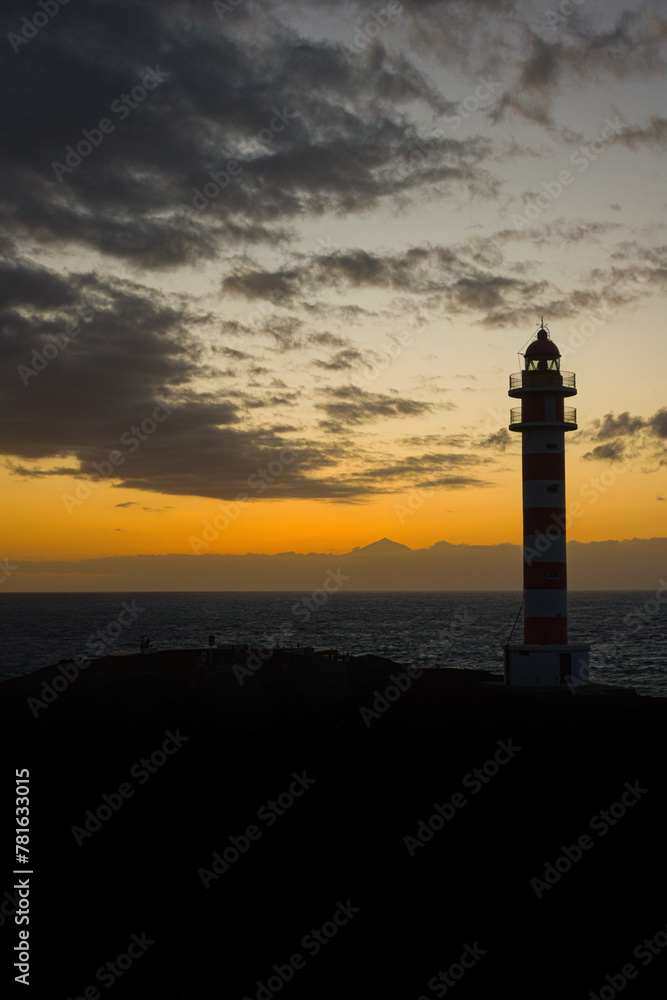 Atardecer Faro de Sardina , Islas Canarias