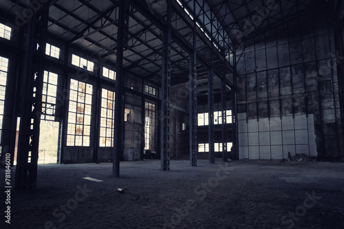 Fabrik - Industrie - Abandoned - Lostplace - Verlassener Ort - Beatiful Decay - Verlassener Ort - Urbex / Urbexing - Lost Place - Artwork - Creepy