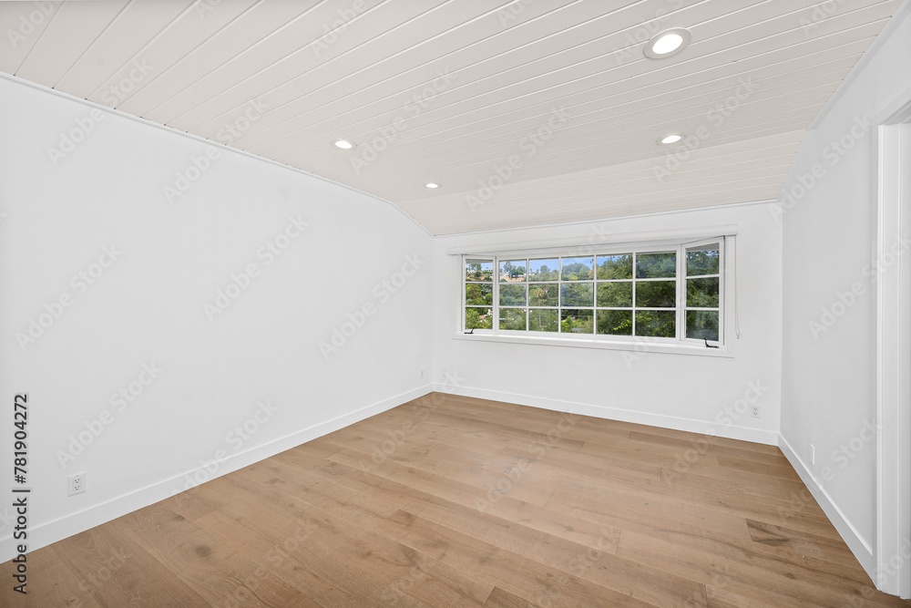 Remodeled home in Los Angeles, with empty rooms Remodeled home in Los Angeles, with empty rooms