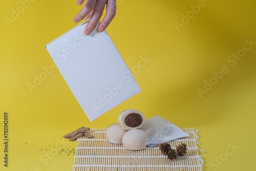 Mochi Socola Box Mockup