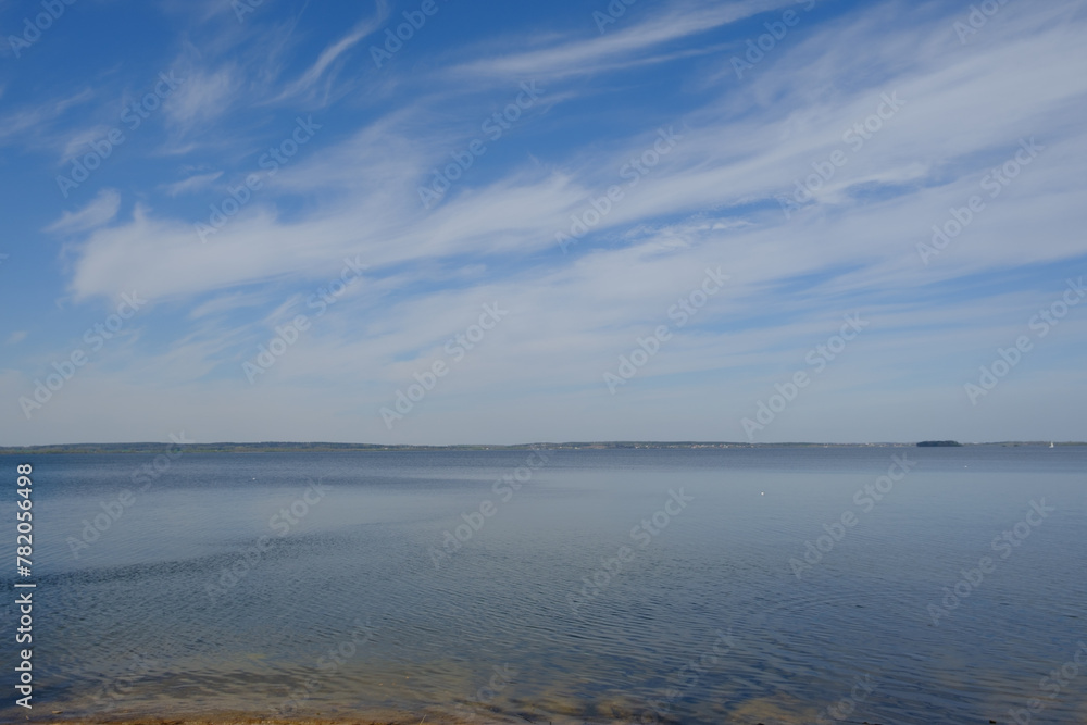 Obraz premium clouds over the sea