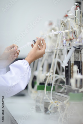 Chemistry procedure by inject some chemical to find out test result in the research and development lab