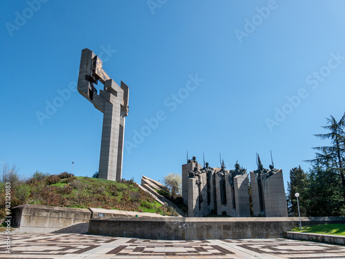 Samara Flag Monument in Stara Zagora, Bulgaria - Landscape shot © Amine