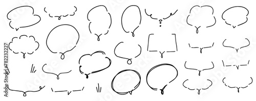 手書き　吹き出し　セット　線　くるくる　もこもこ