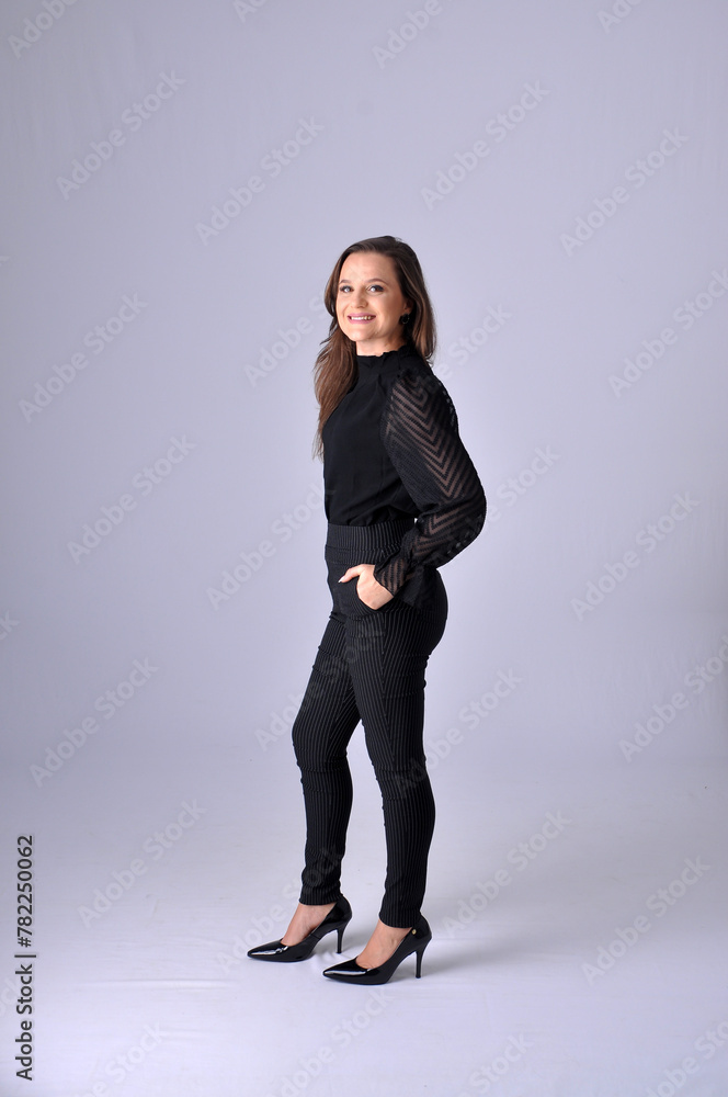 beldade modelo feminina com roupa social executiva mulher de sucesso nos negócios beldade modelo feminina com roupa social executiva mulher de sucesso nos negócios