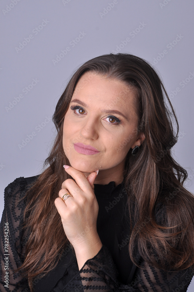 beldade modelo feminina com roupa social executiva mulher de sucesso nos negócios beldade modelo feminina com roupa social executiva mulher de sucesso nos negócios