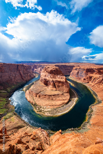 фотографія Horseshoe Bend is a meander of Colorado River near Page, Arizona, USA and part of Grand Canyon