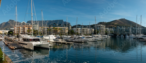 The marina district of Cape Town with table mountain and signal hill in the background, South Africa © Luis