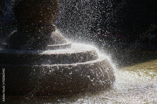 Fototapeta Naklejka Na Ścianę i Meble -  water flowing from the fountain