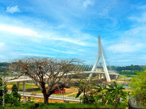 Pont de Cocody (Cocody Bridge), Abidjan, Côte d'Ivoire (Ivory Coast), West Africa © Luis