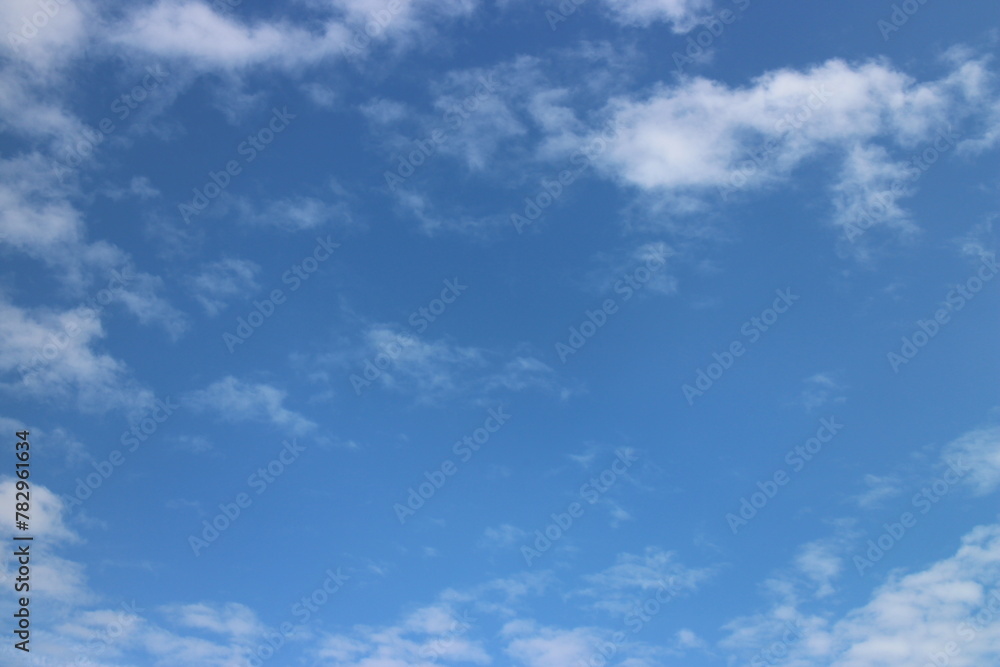 Fototapeta premium Blue sky and beautiful clouds