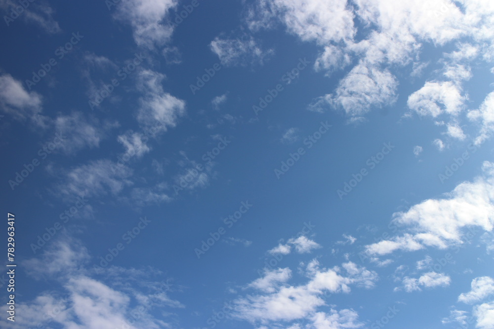 Fototapeta premium Blue sky and beautiful clouds